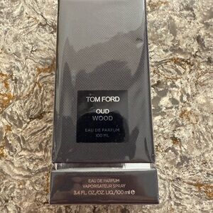 Tom Ford Oud Wood Eau de Parfum - Black
